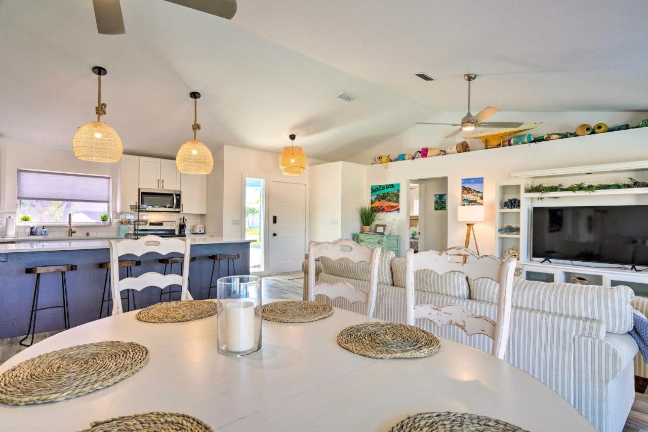 Beachy Cape Coral Home - Swim, Fish, Boat! 외부 사진